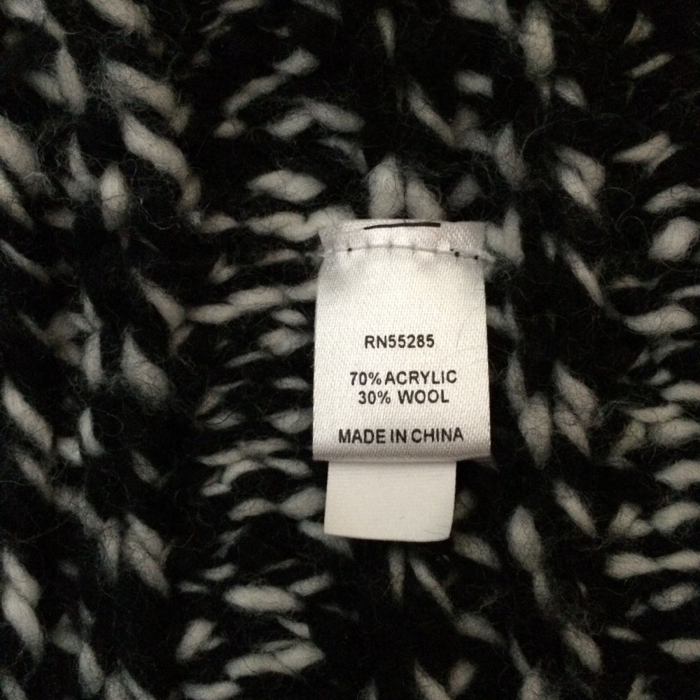 Express Black White Chunky Knit Cozy Cardigan XS - Picture 5 of 8